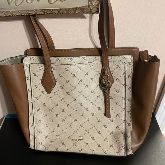 Nine West Handbags - Nine West Shoulder Bag Beige and Brown